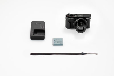 Canon PowerShot G7 X Mark II - What's In The Box?