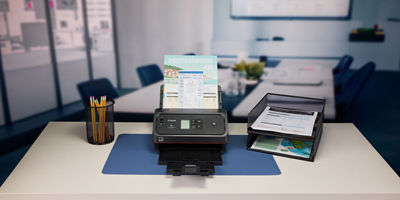 imageFORMULA DR-C360 - On a Desk Scanning 