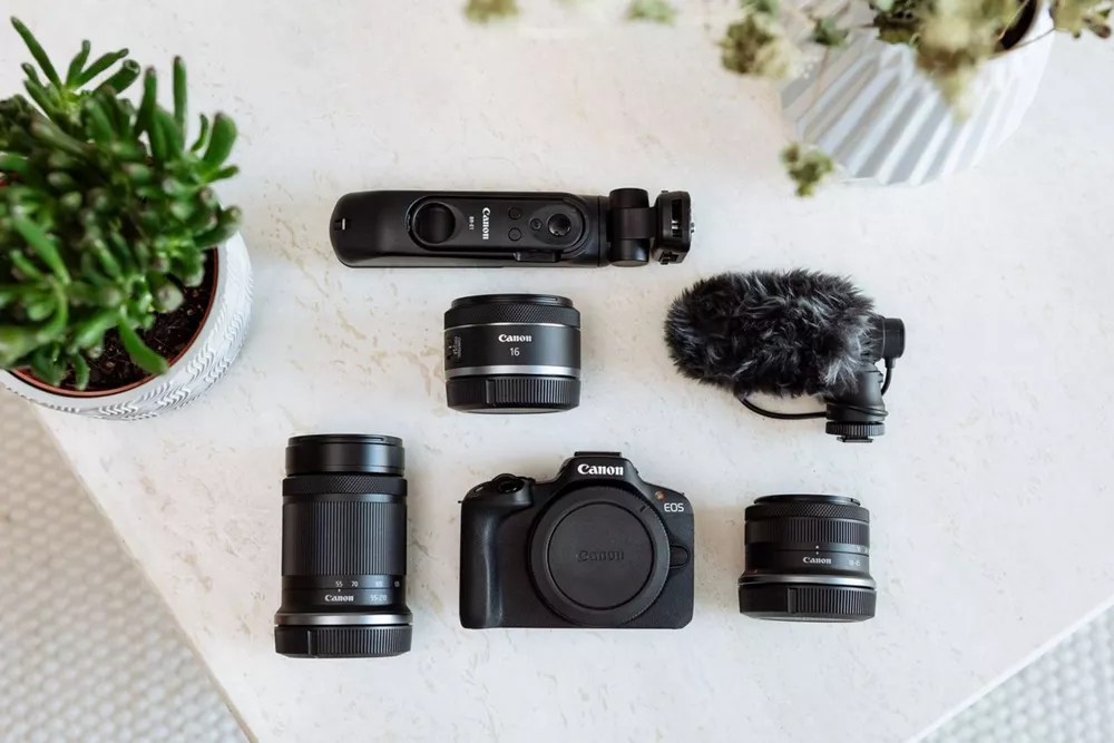 EOS R50 RF-S 18-45MM STM KIT