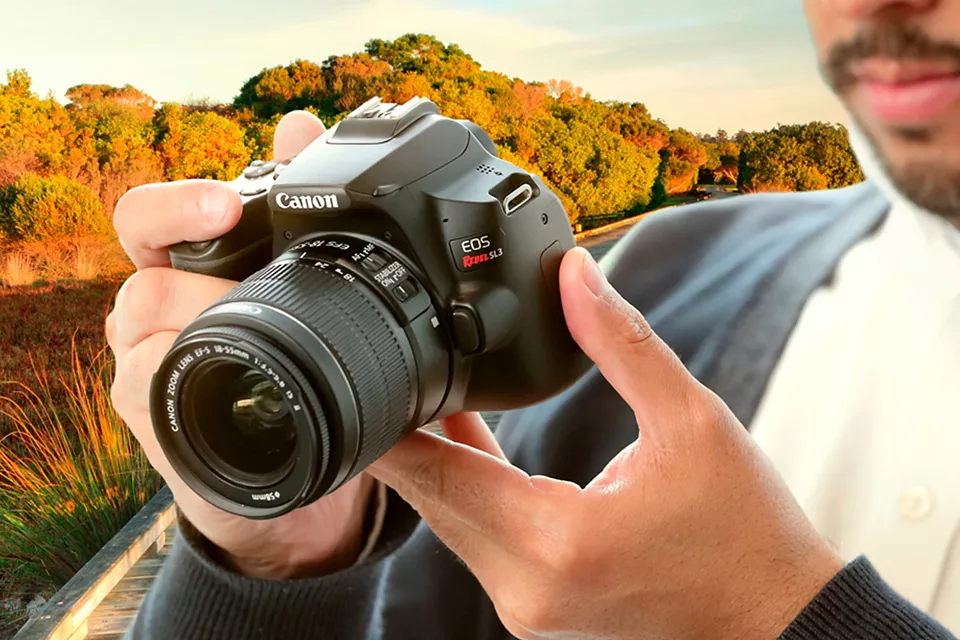 EOS Rebel SL3