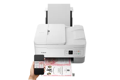PIXMA TR7020a - Person Using a Mobile Device to Print