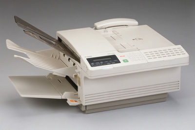 1990 FAX-L770, Canon's first Laser Class facsimile to offer Ultra High Quality output