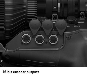 16‑bit encoder output ports on cinema lens control unit