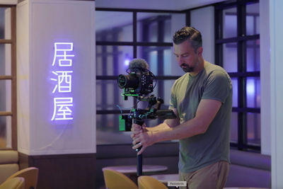 Lindsey Recording in a Restaurant