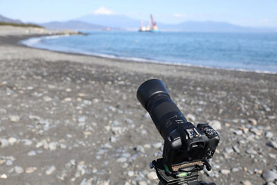 EOS R100 with RF75-300mm F4-5.6 on a Beach