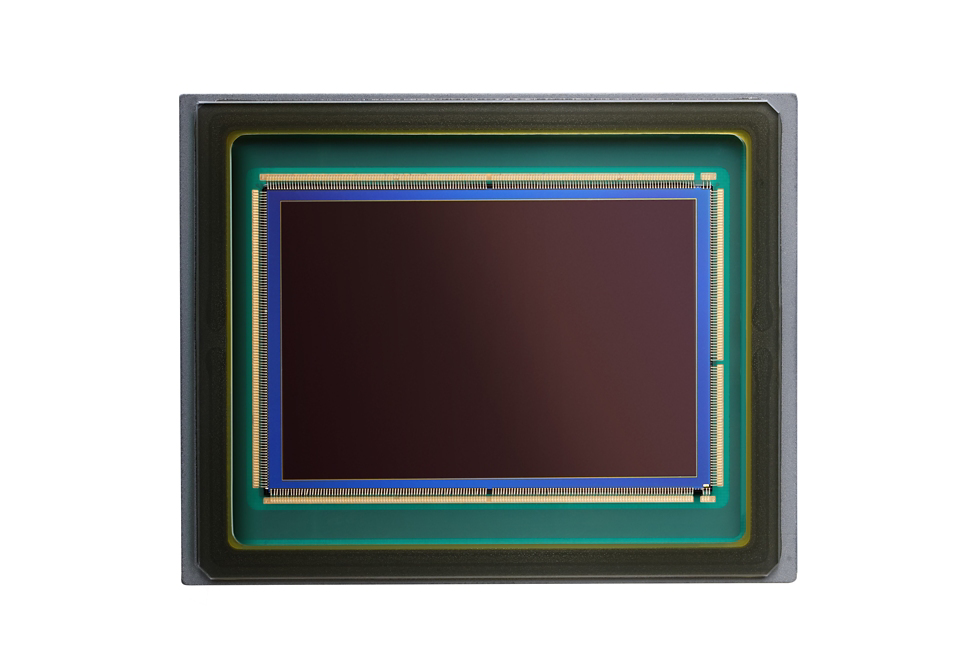 Full-Frame Sensor Canon EOS R3