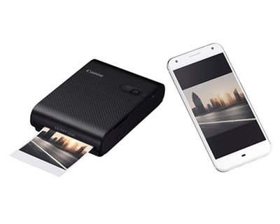 SELPHY Square Black with Print and Mobile Device