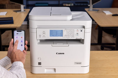imageCLASS MF289dw - Person Using Phone to Print