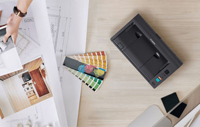 imageFORMULA DR-M140II - Person Scanning Document