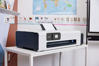 imagePROGRAF TC-21 on a Table