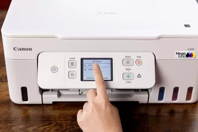 PIXMA G3290 - Person Using Touchscreen