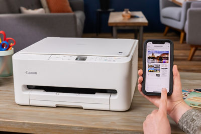 PIXMA TS6520 - Person Printing from Mobile Device