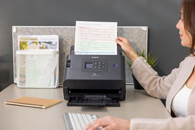 imageFORMULA DR-S250N - Front View Person Scanning