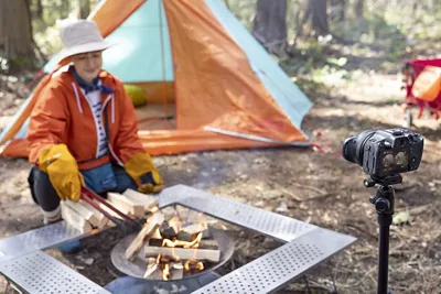 Camper Taking Picture with RF-S3.9mm F3.5 STM