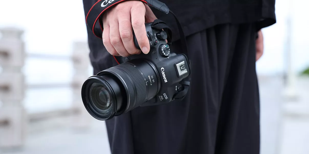 Canon RF 28-70mm f/2.8 IS STM Lens (Canon RF) 6535C002 Canon RF 28-70mm f/2.8 IS STM Lens (Canon RF) 6535C002