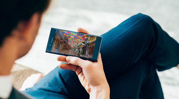 Powered by Snapdragon 835, Sony's Xperia XZ Premium reaches