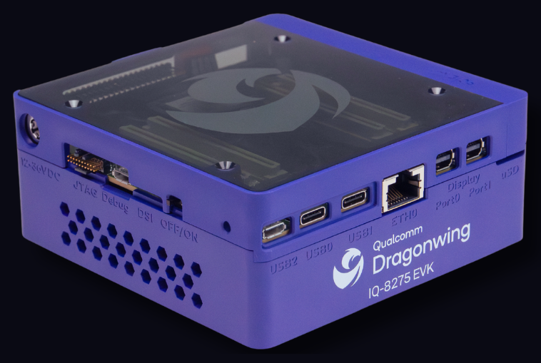 Dragonwing IQ-8275 EVK