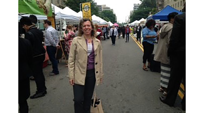 The Business Council for Sustainable Energy also followed along with the QChallenge. Lisa Jacobson, President, is pictured here at her local farmer’s market.