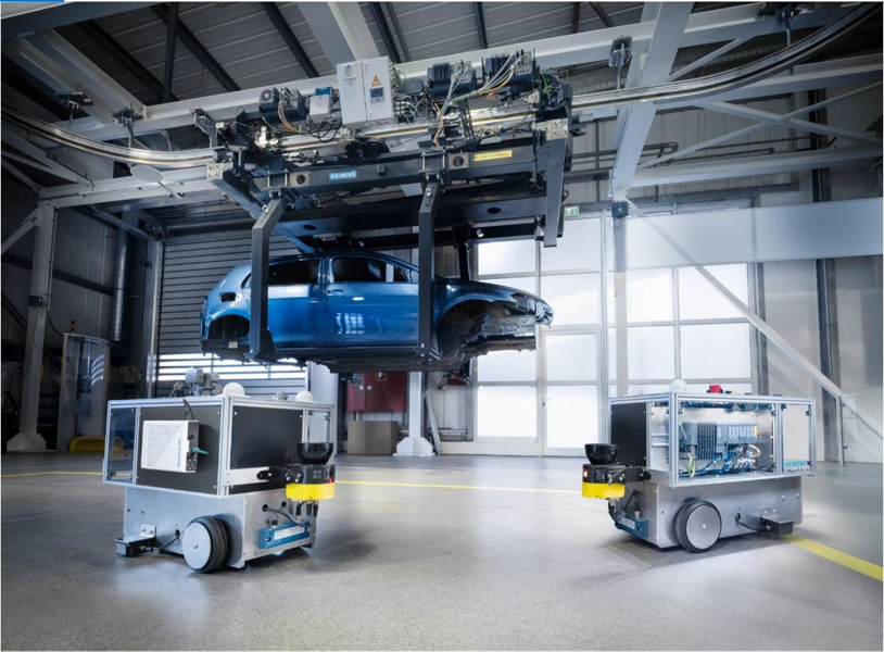 5G AGVs in Siemens Automotive Test Center (©Siemens AG, 2019)