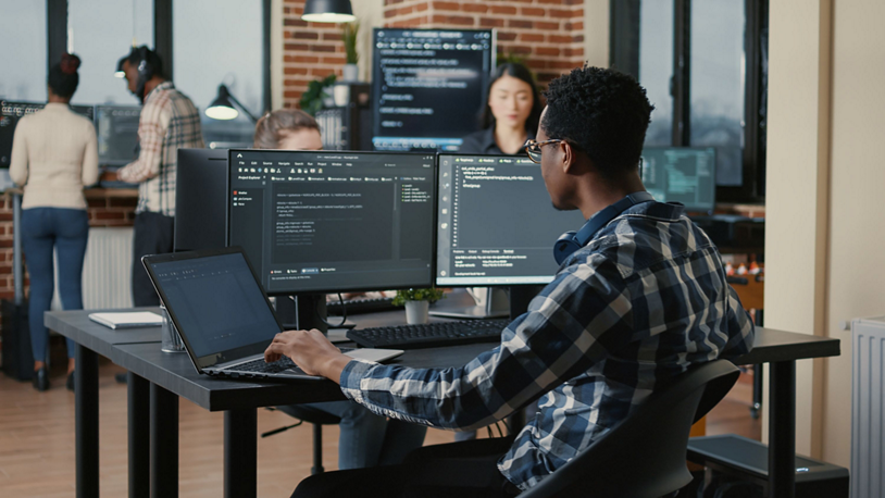 Qualcomm and Meta's partnership optimizes Llama 3.2 for Snapdragon devices, enhancing on-device AI with improved speed, privacy, and user experience.