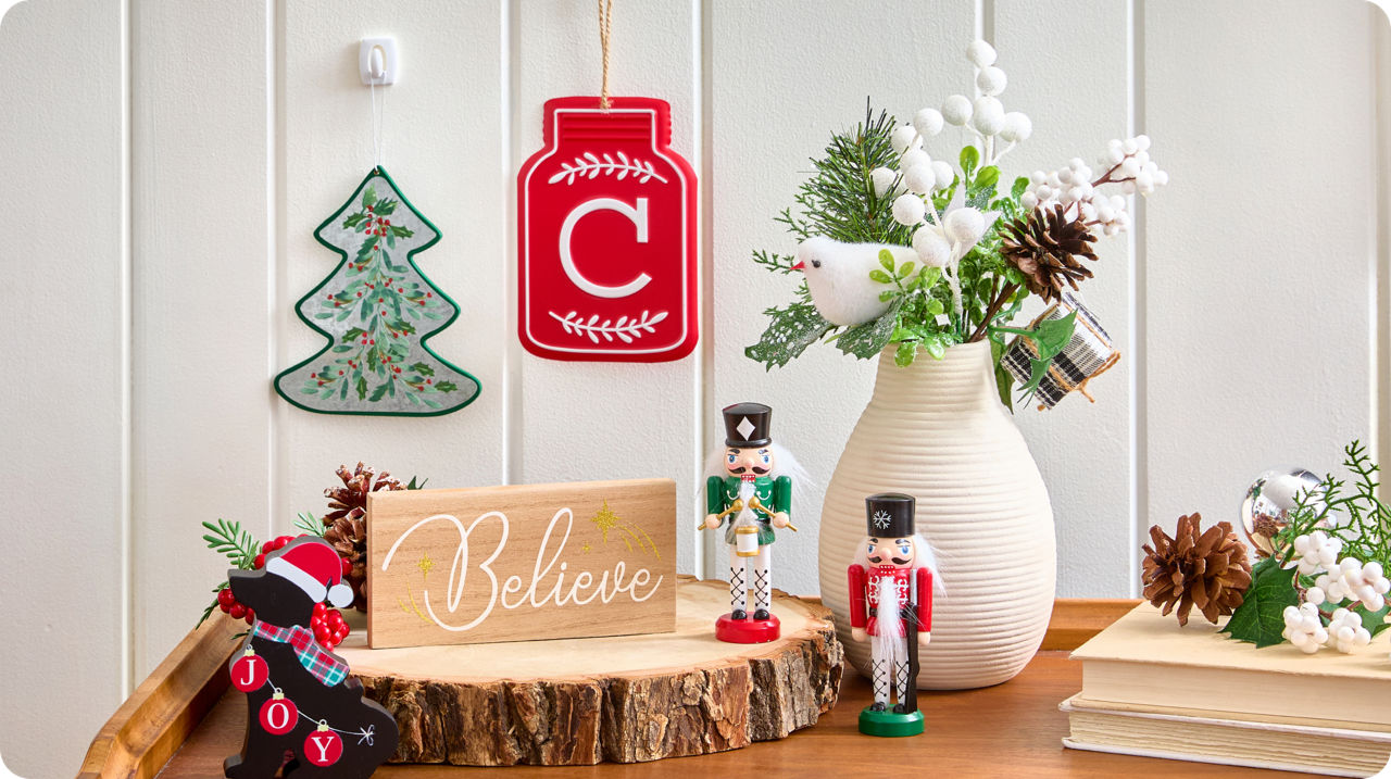 $3 Holiday Decor