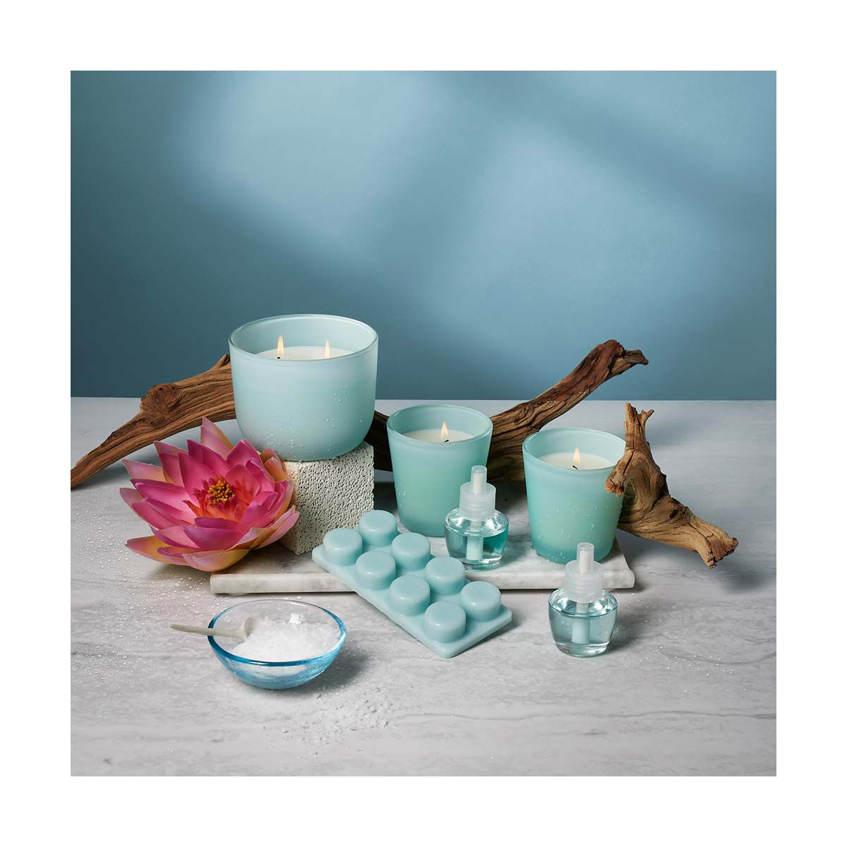 Koze Place Tranquil Waters & Sea Salt Scented Candle, 8 oz