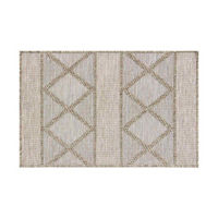 Decorate your outdoor space with this patterned rug. The 19 in x 30 in doormat shaped rug is perfect to keep dirt and debris from entering your home or to liven up your patio.