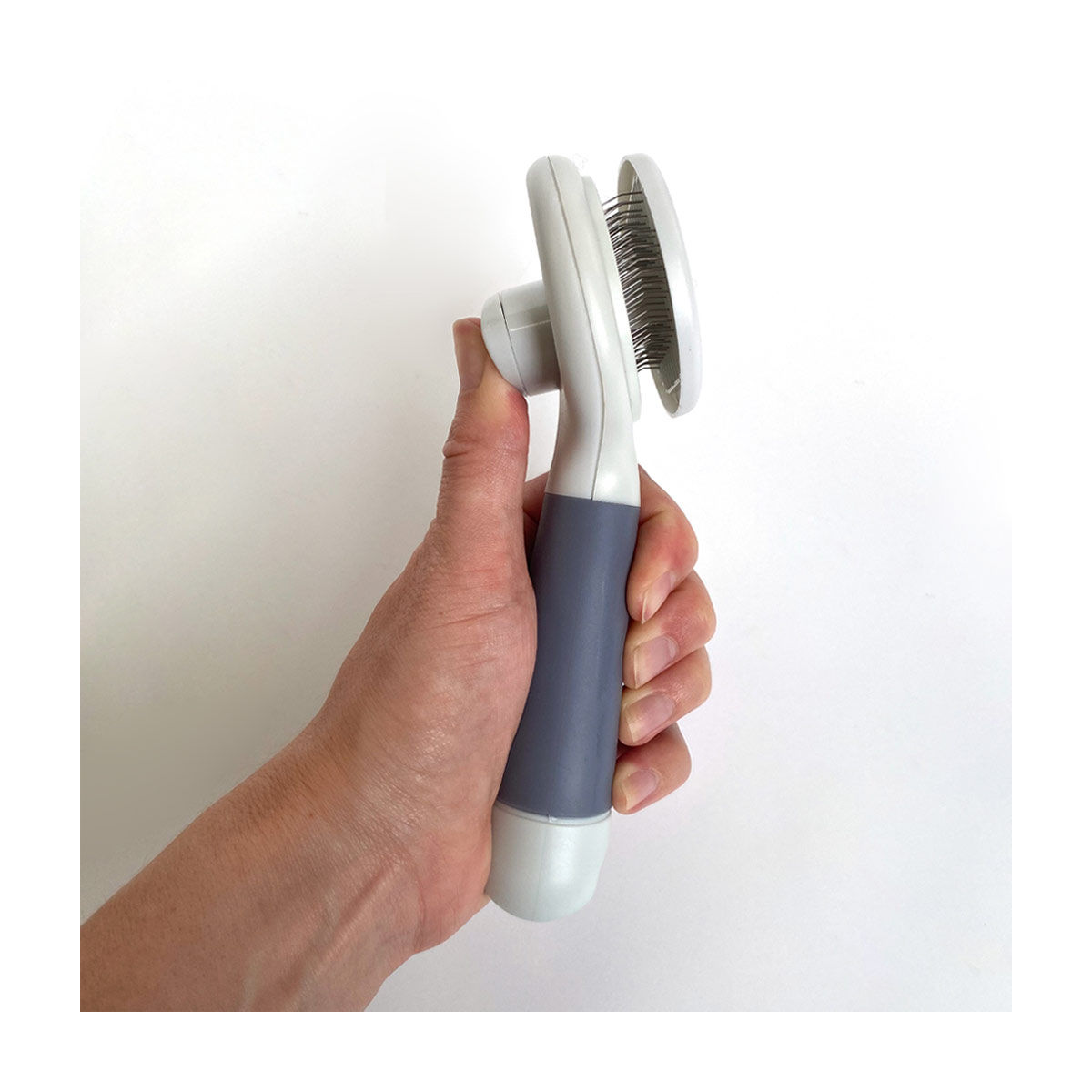 Friendli Self-Clean Slicker Brush for Small Pets