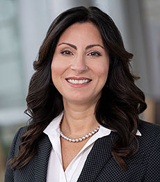 Corporate Portrait - Renee Tomina