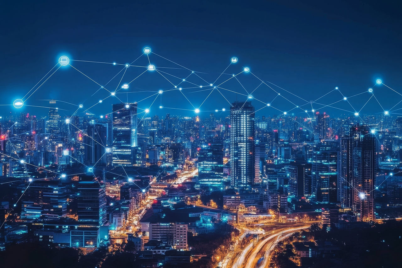 Zero trust IT solutions from cybersecurity service providers ensure network safety by thoroughly verifying every access request, Security | DXC Technology Capabilities