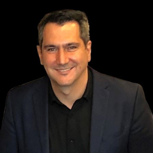 A better digital employee experience improves productivity at Vale, says North Region Technology Director Helio Mosquim | DXC Modern Workplace