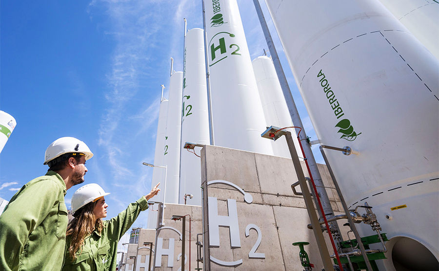 on site with global energy leader Iberdrola | DXC Technology