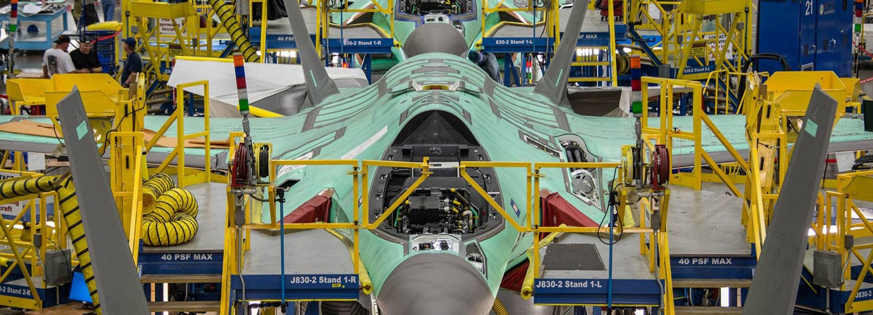 Digital thread helps Lockheed Martin Aeronautics modernize aircraft manufacturing | DXC Technology Customer Story