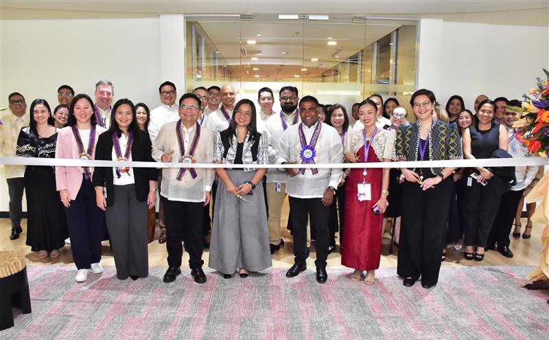 DXC Opens First Client Experience Centre in the Philippines, Expanding Its Presence in