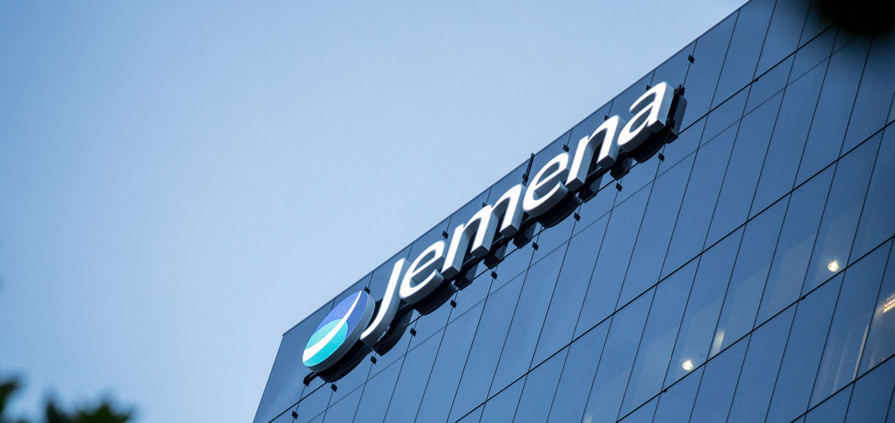 Jemena uplifts digital interactions to meet customer expectations | DXC Technology customer story