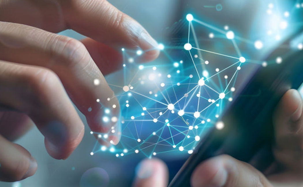 people in a meeting - Insurance broker challenges in the digital age | DXC Technology Insights