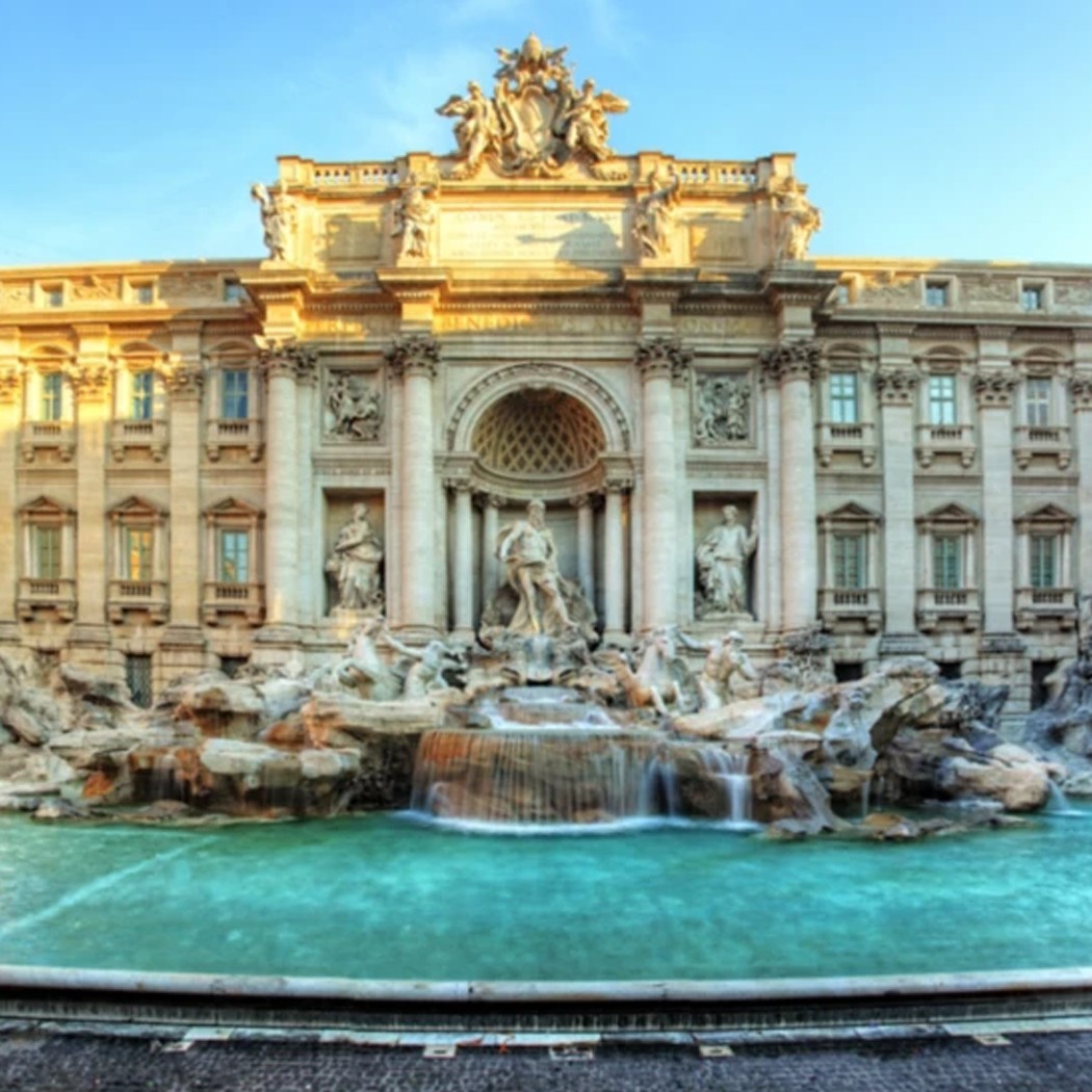 Trevi Fountain in Italy - AI agents power the public sector | DXC Technology Insights