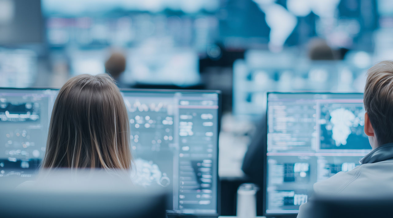 network data center pros at telco | DXC Technology