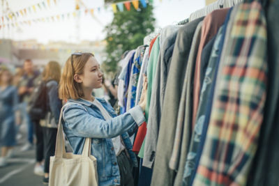 How Merchants Can Meet Evolving Gen Z Preferences Around Digital Payments | Carat from Fiserv