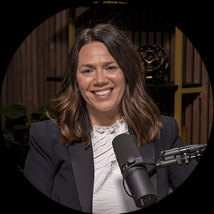 Melissa Siedlik in The Vault studio