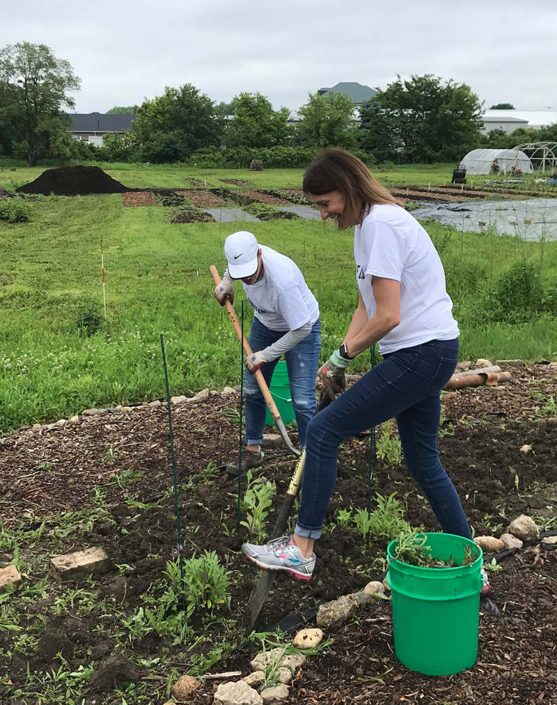 garden volunteer