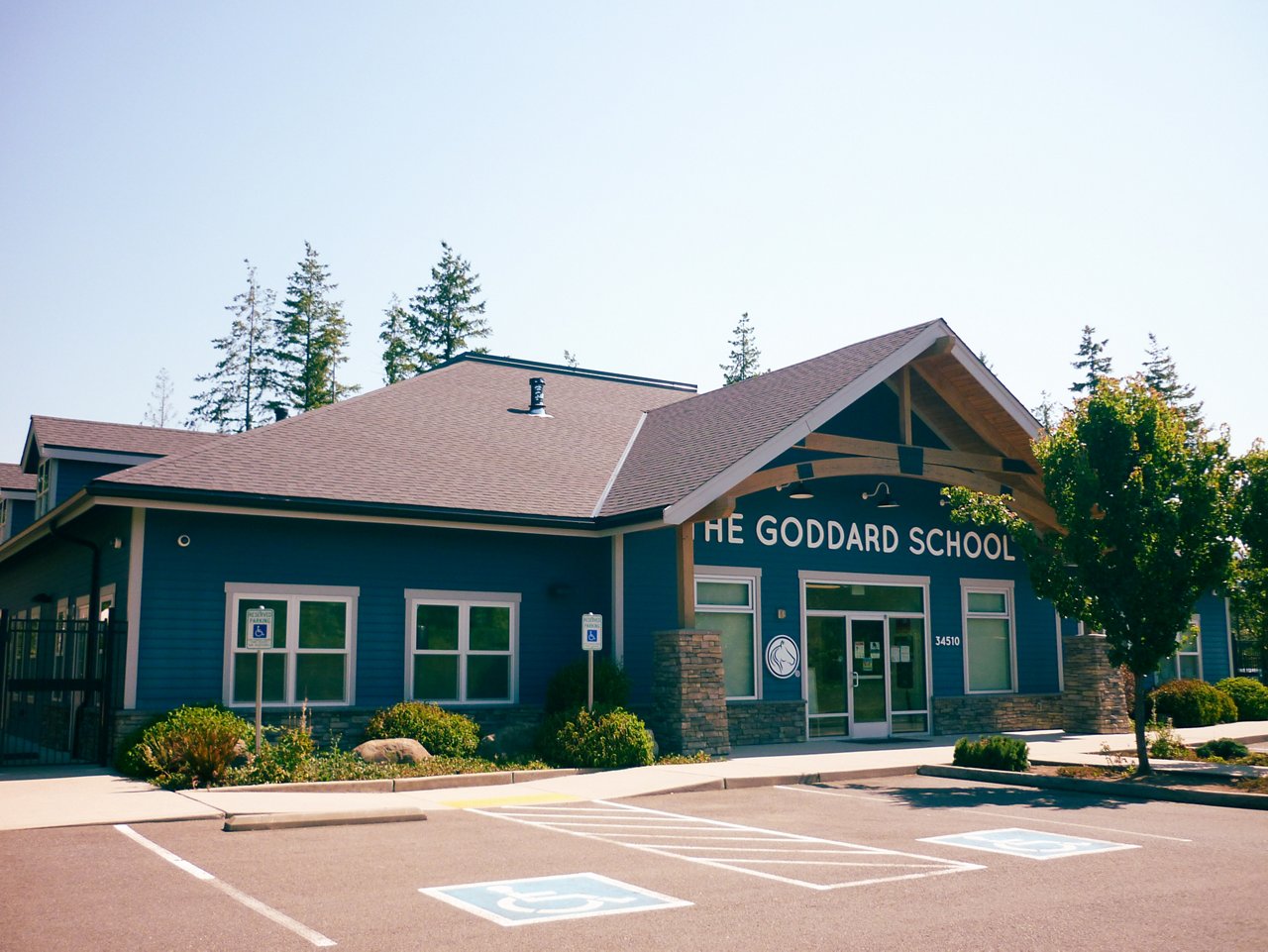 Front exterior Snoqualmie WA Goddard School