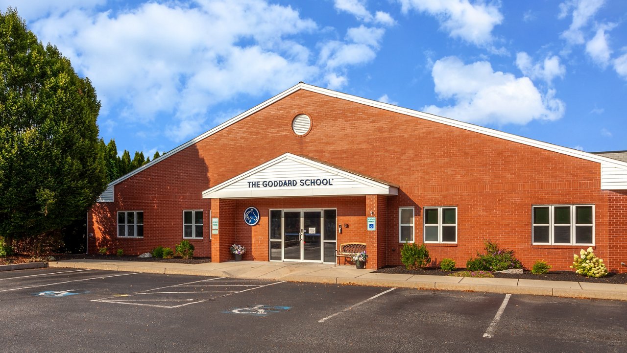 Exterior of the Goddard School in Mechanicsburg Pennsylvania