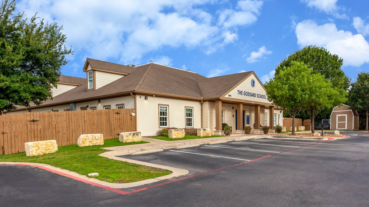 Exterior of the Goddard School in Cedar Park Texas