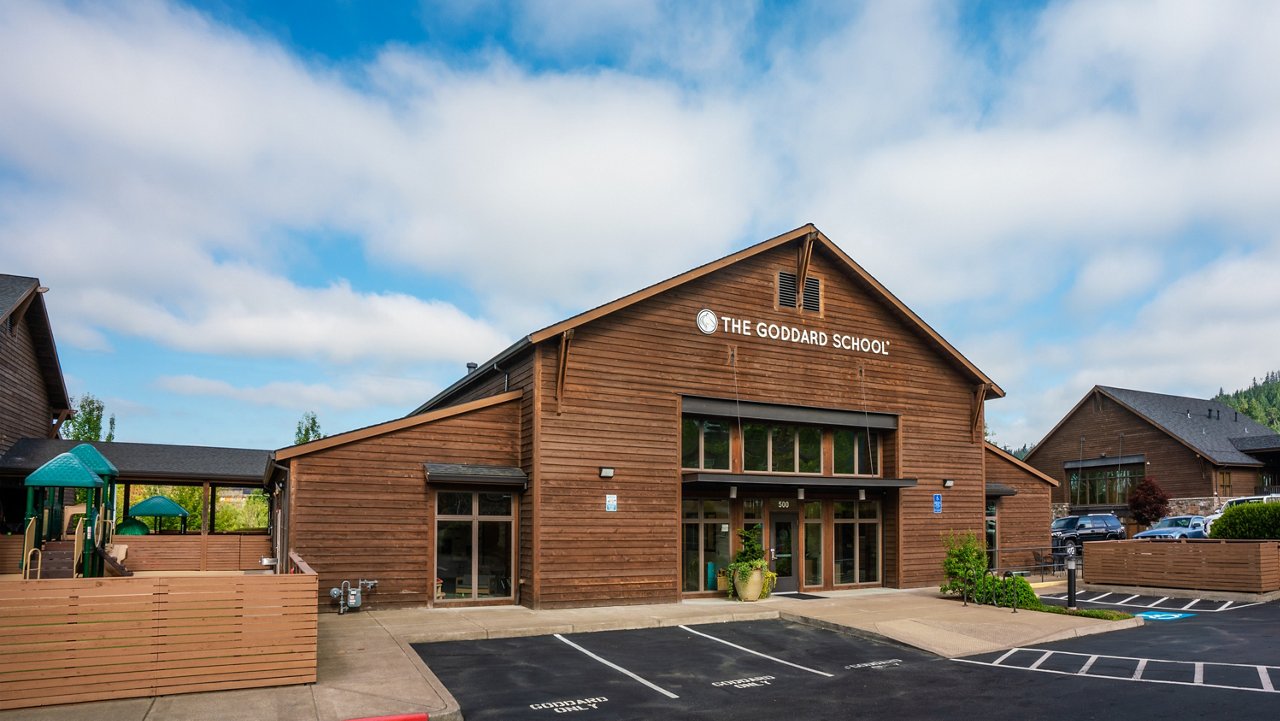 Exterior of the Goddard School in Clackmas Oregon