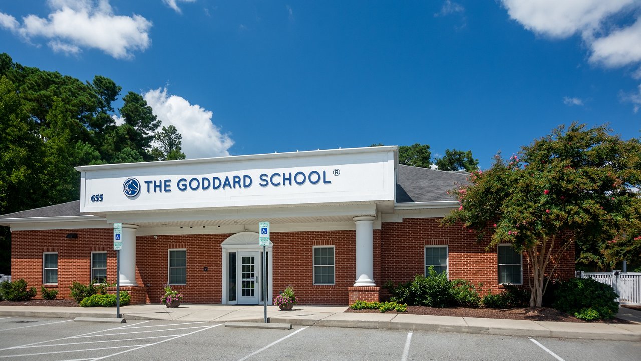 Exterior of the Goddard School in Faquay-Varina North Carolina