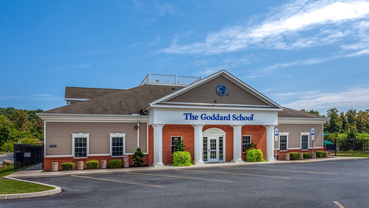 Exterior of the Goddard School in Hershey Pennsylvania