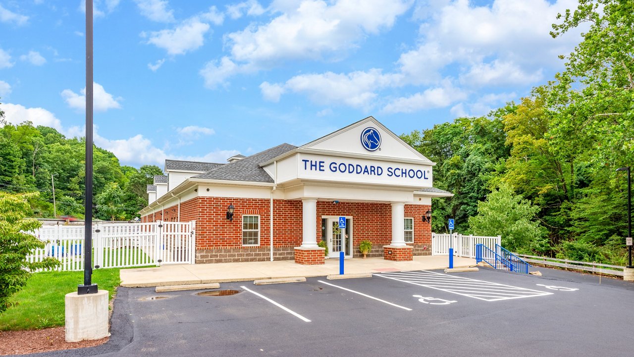 Exterior of the Goddard School in Upper Saint Clair Pennsylvania