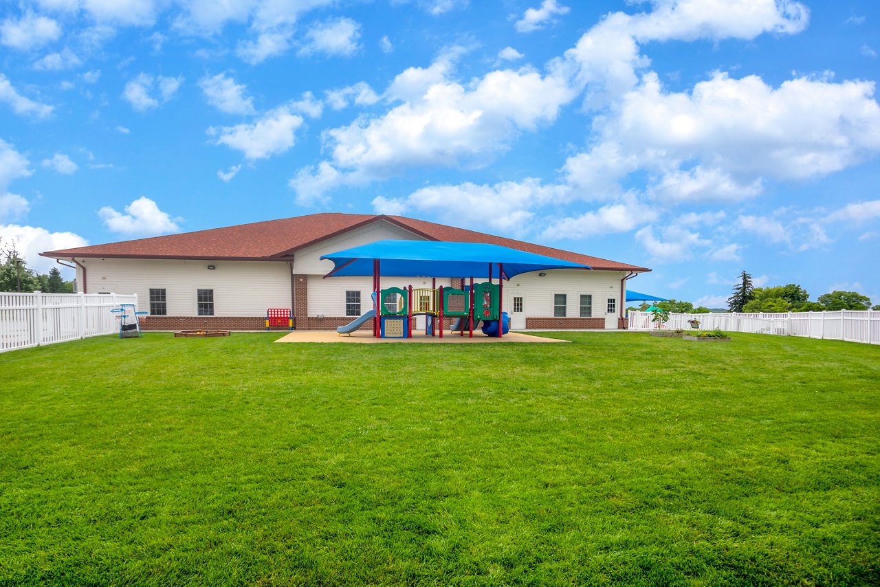 Playground of the Goddard School in Lee's Summit 2 Missouri