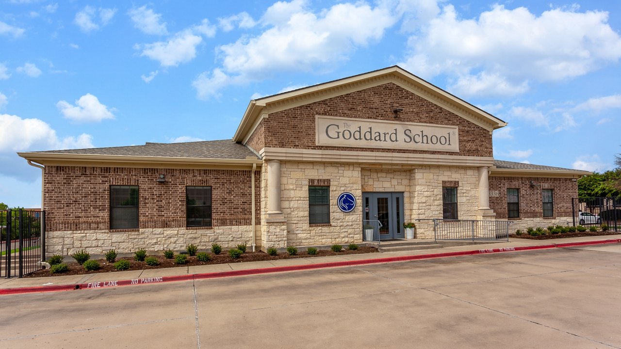 Exterior of the Goddard School in Frisco Texas